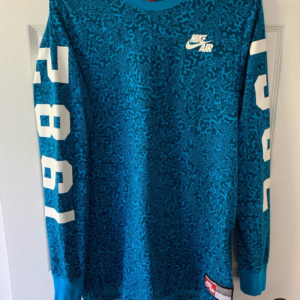 Nike Air Teal Patterned Long Sleeve Shirt